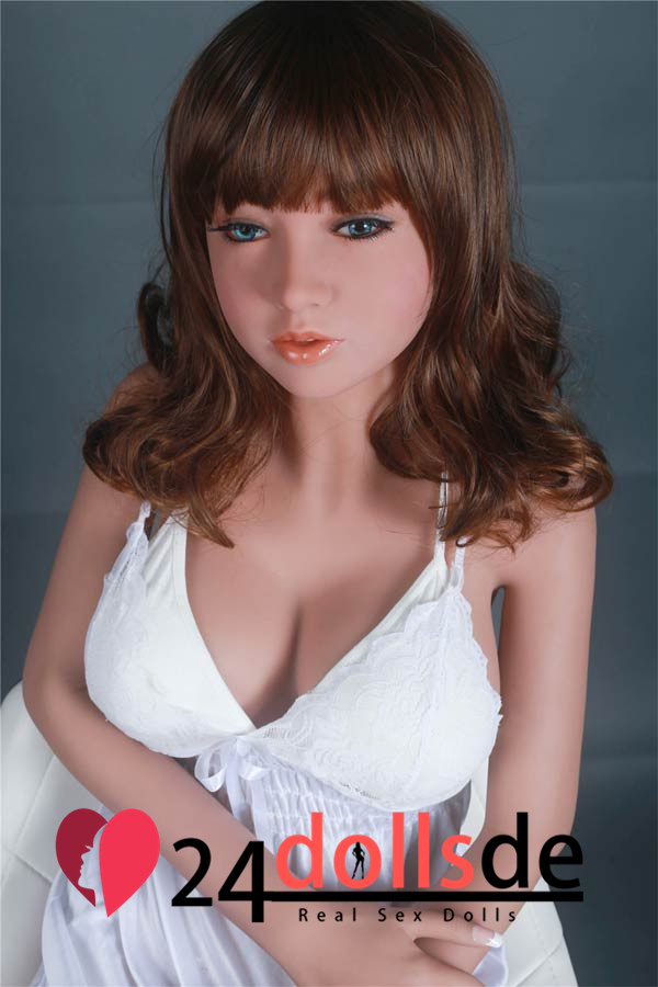 Warum brauchen Männer lebensechte Sex Puppen?
