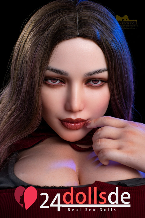 Blas sexpuppens Irontech Doll