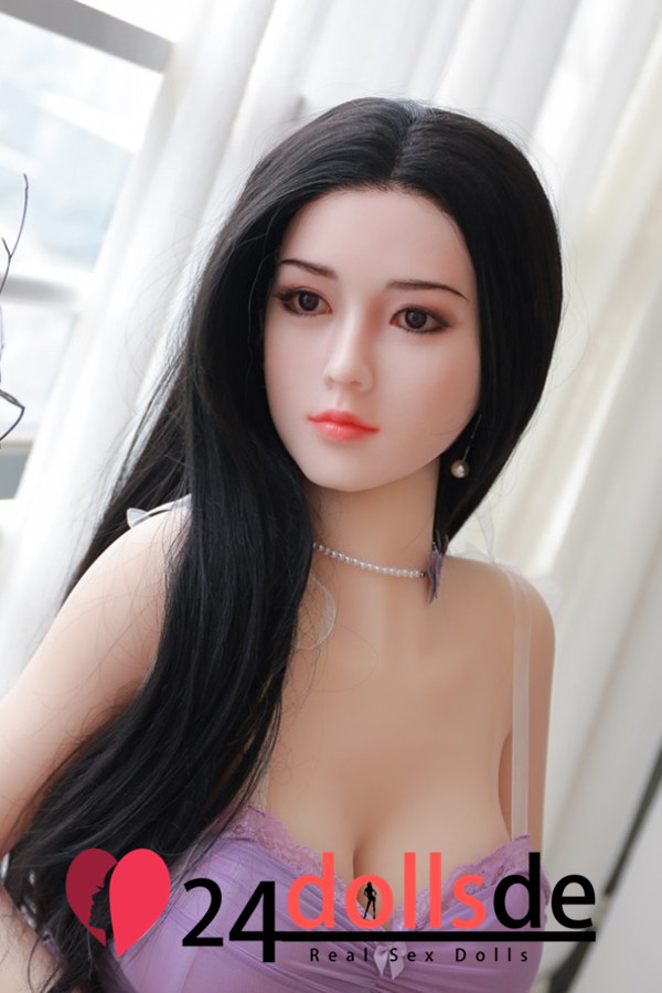 gebraucht sex puppe Marcia