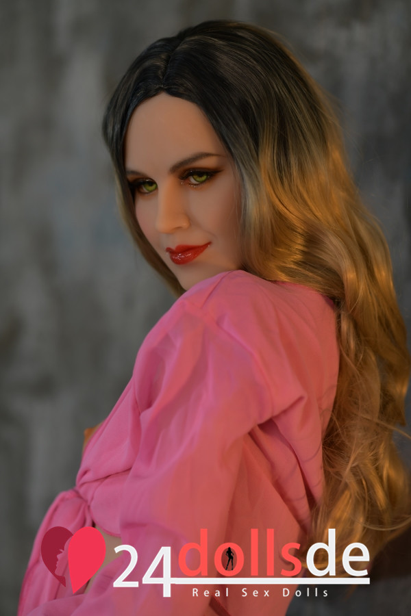 Macy gebrauchte sex puppen