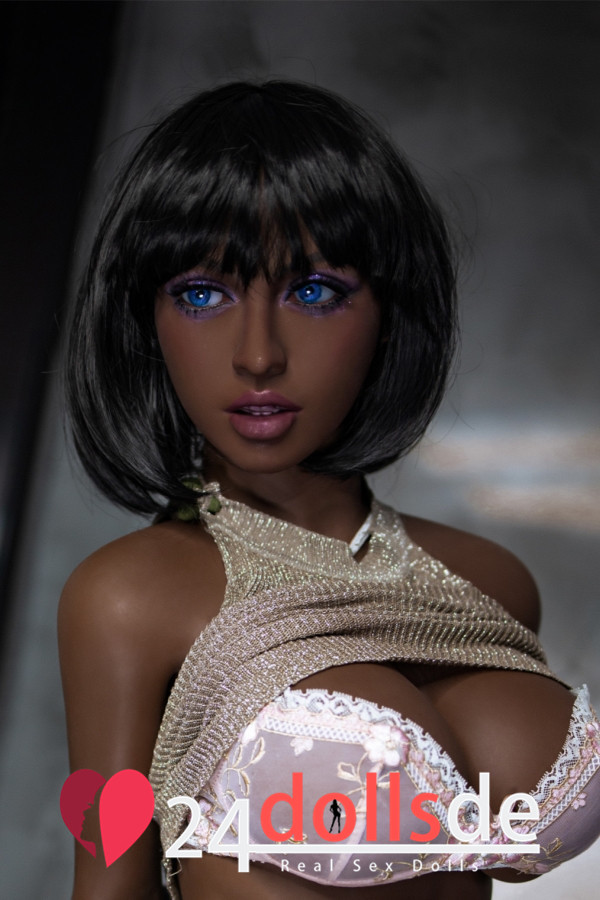 Hayley real doll shop