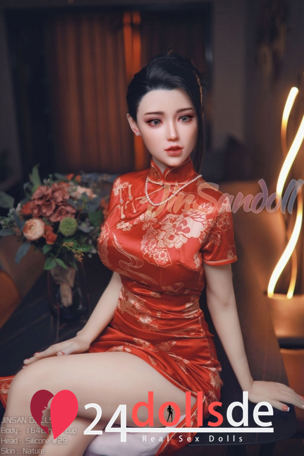 Giovanna real doll premium