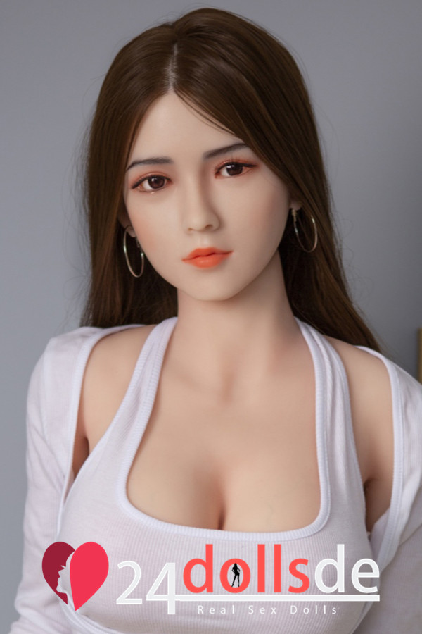 Beauty sexpuppe Calandra