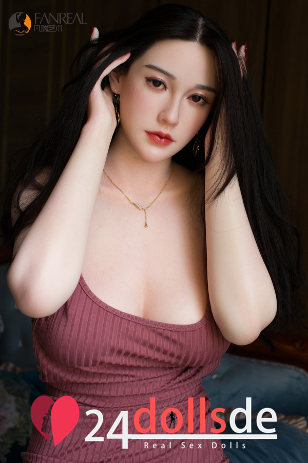 Sumera Reale Fanreal Doll 172cm