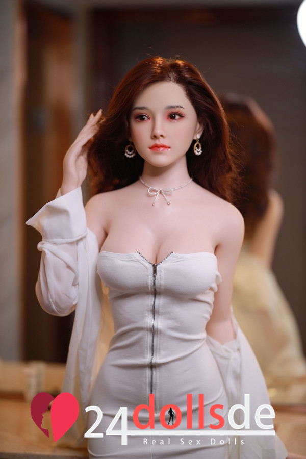 Salena JYDoll