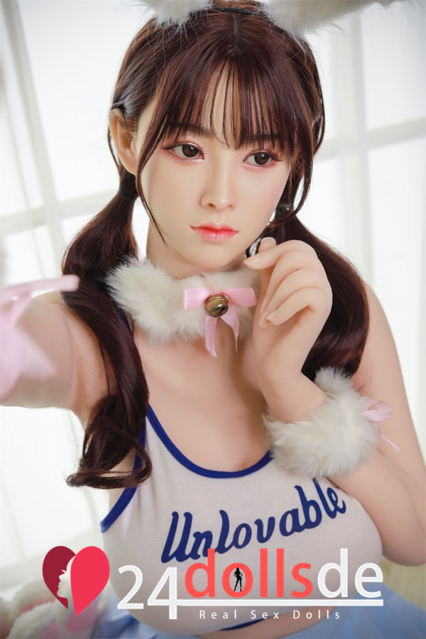 G-Cup Doll Sexpuppen Robyn