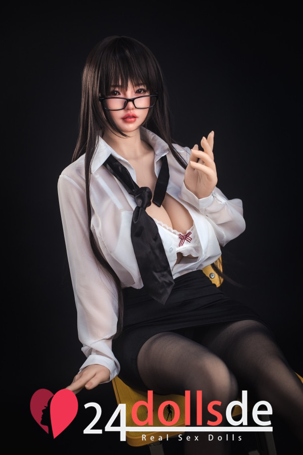 Sexpuppen H-Cup