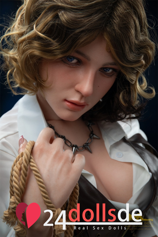 with realdoll Robyn
