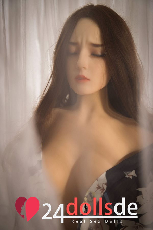 Naturgetreue realdoll Qita Doll Karola