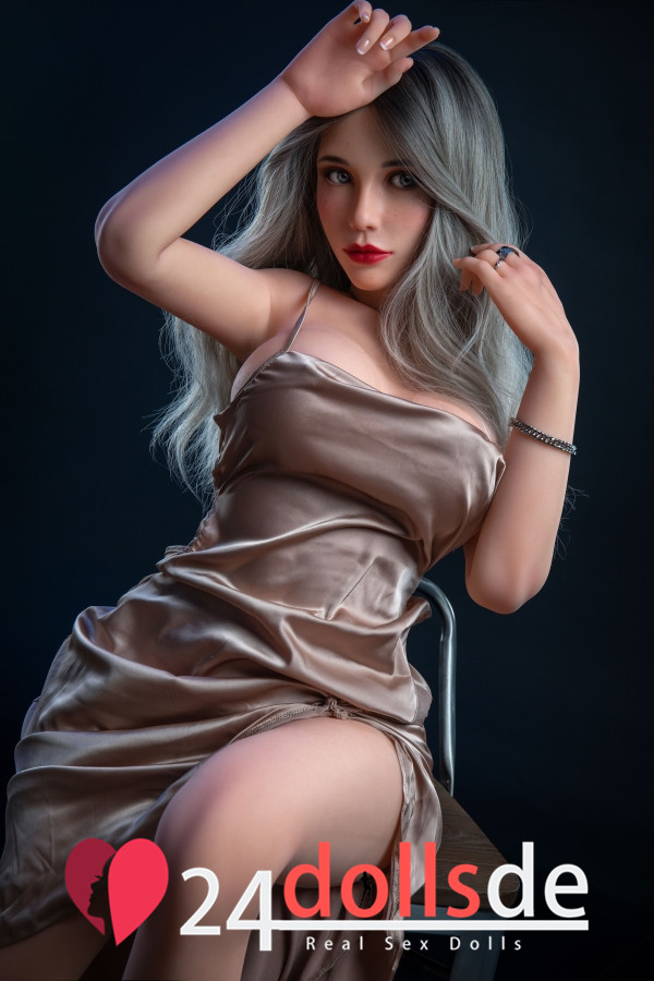 real doll creator Kayley