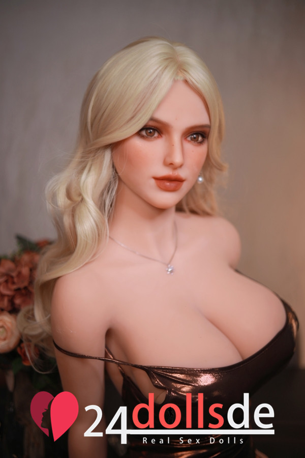 Jaycee sex doll review