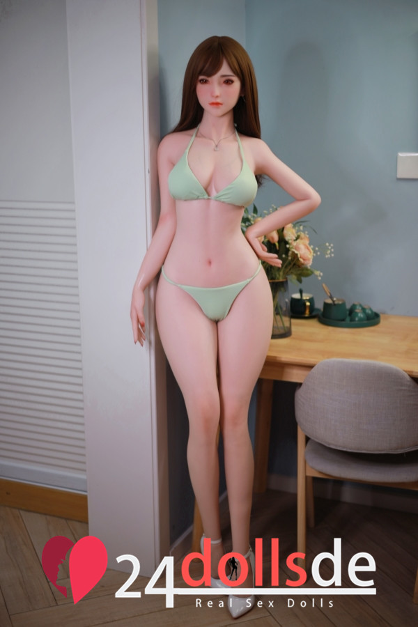 Sex puppen in aktion Simran