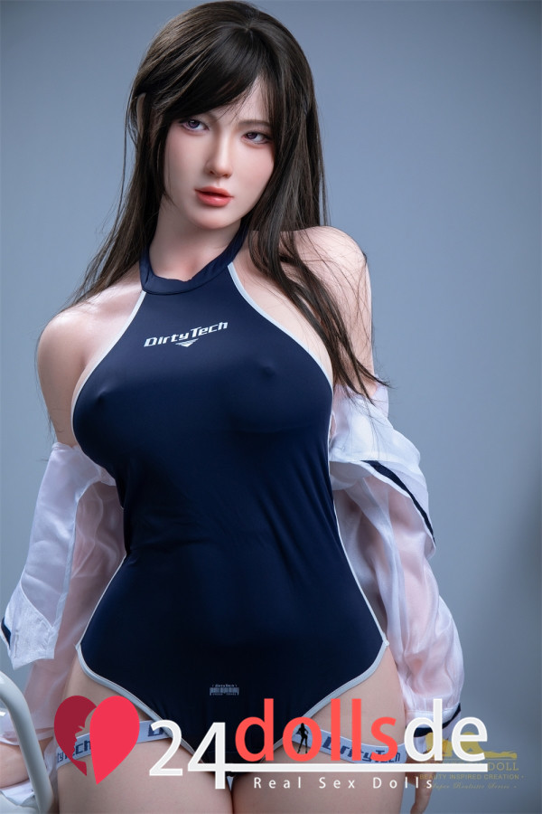 Sophea Irntech nackte sexpuppen
