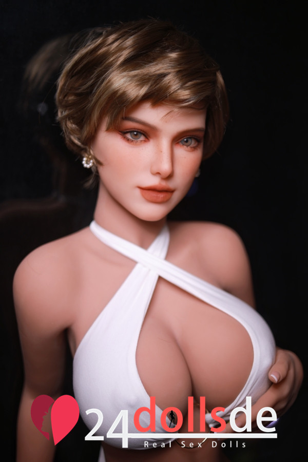 mann fickt sex doll Susy