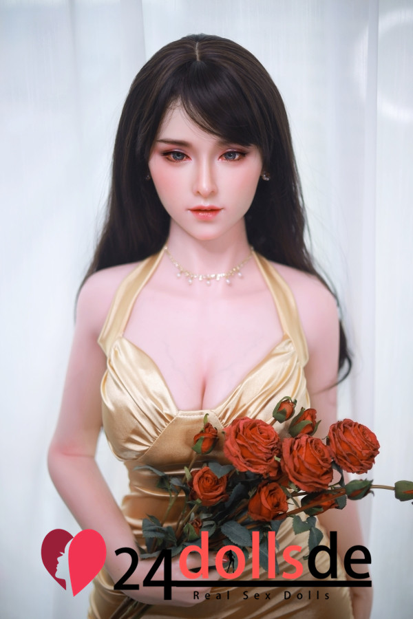 Lovedoll Elaina