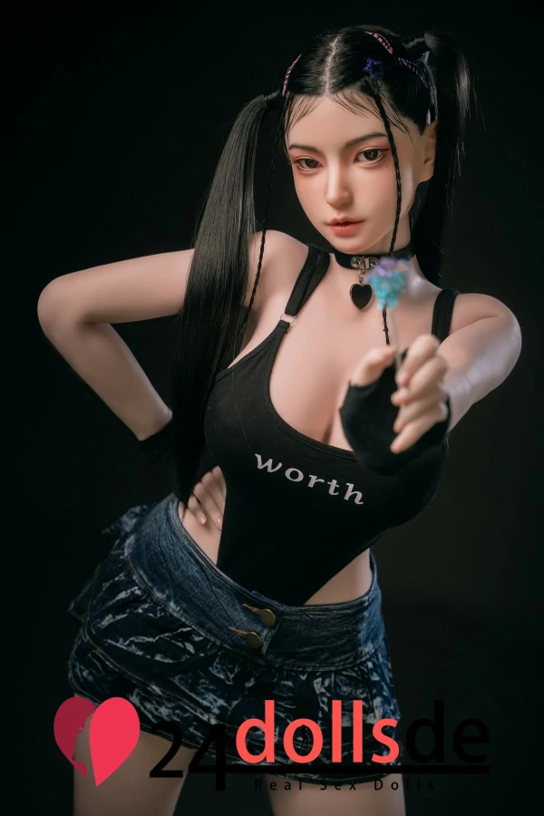 sexpuppe 163cm Kiera