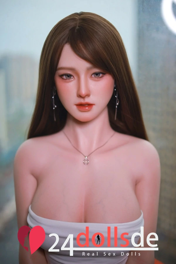 E-Cup silikon sexpuppe Shaedra
