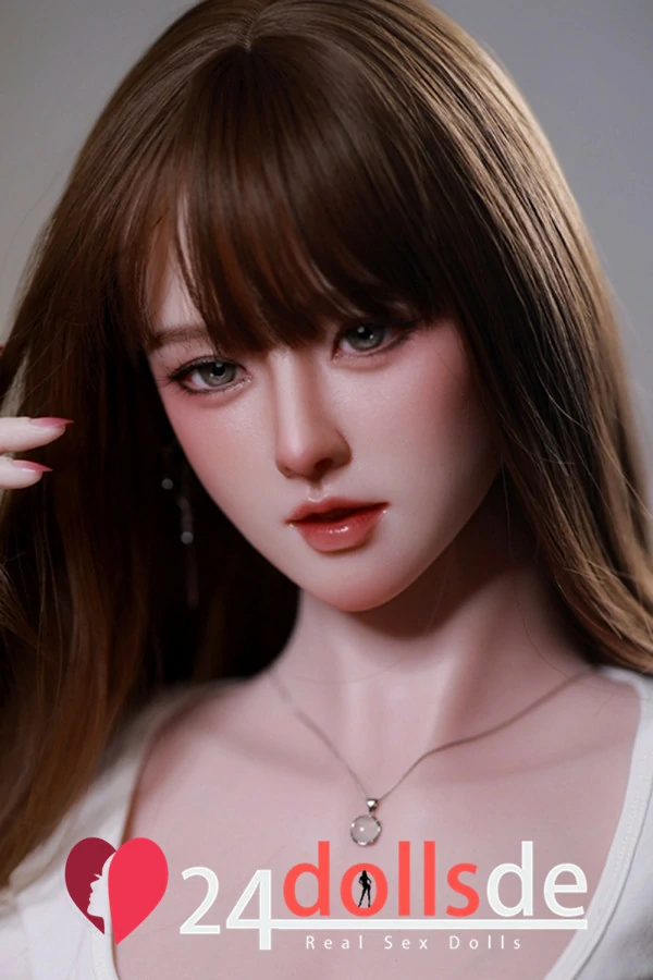 E-Cup Realdoll kaufen Shaedra