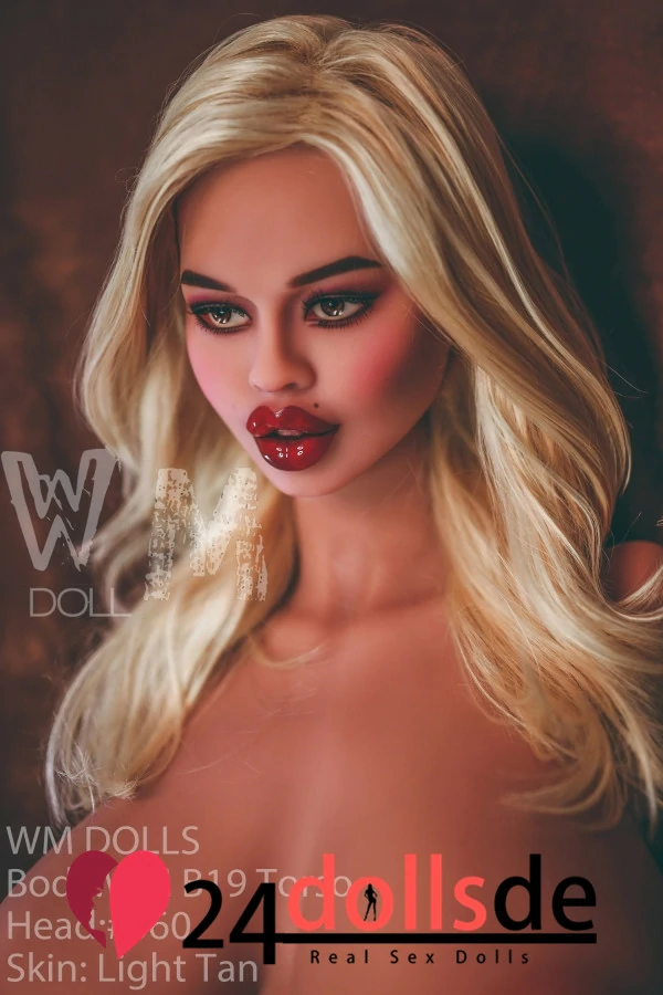 D-Cup Love Doll Selina