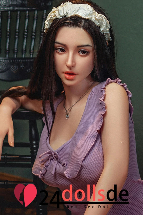 155cm C-Cup Ingrida Europäische Realistische Maid Sexpuppem 33kg Silikon Yearn Doll