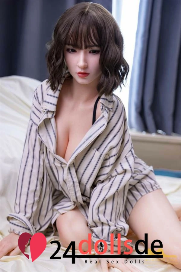 Sexpuppe Ficken Walburga IrontechDolls