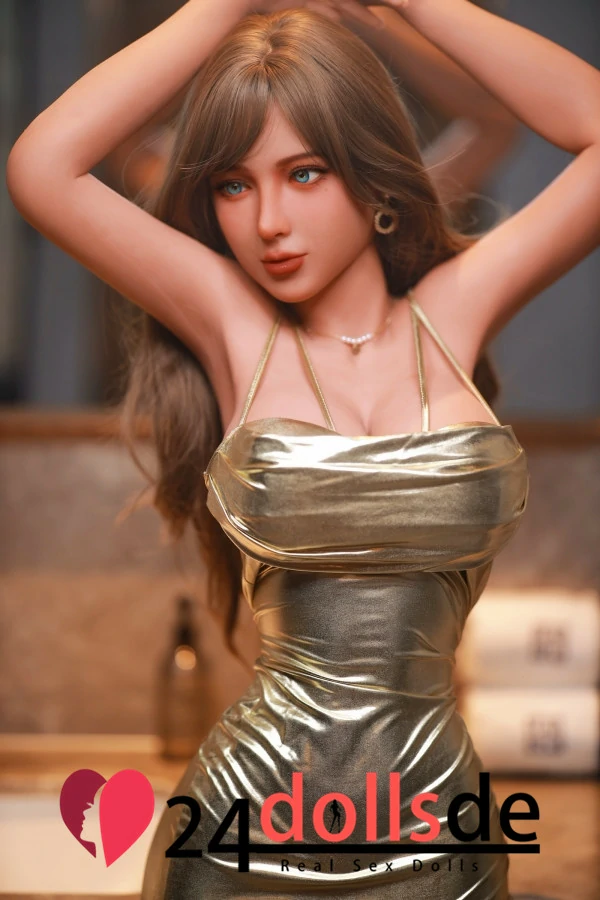 sexpuppe Kira
