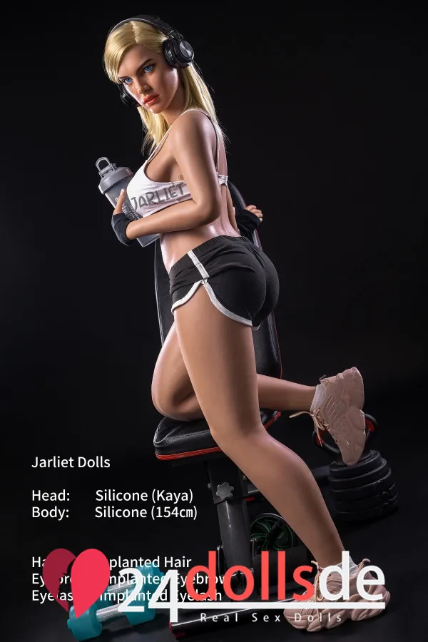 realdoll Kari