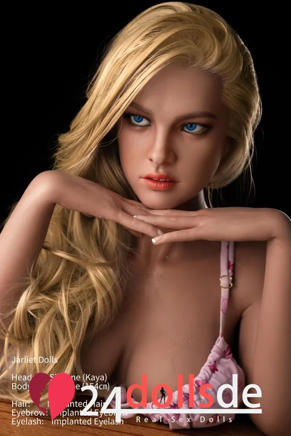 günstige sexpuppe Kaya