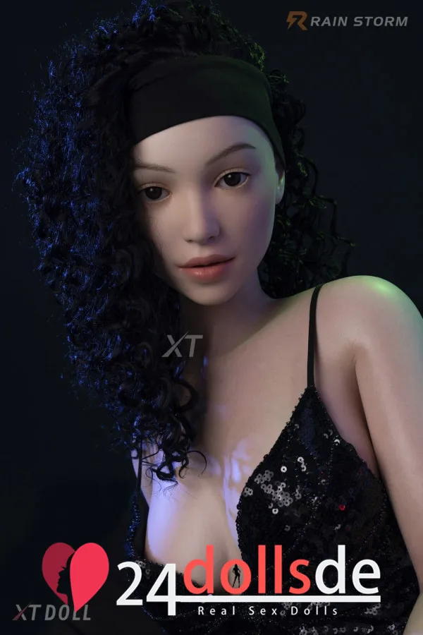 living sex doll