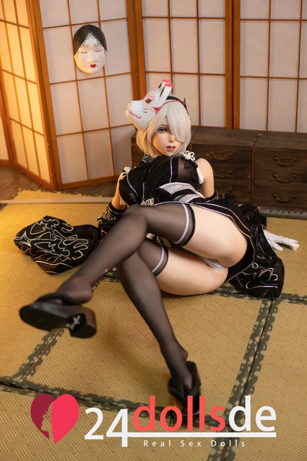 sex doll gros seins