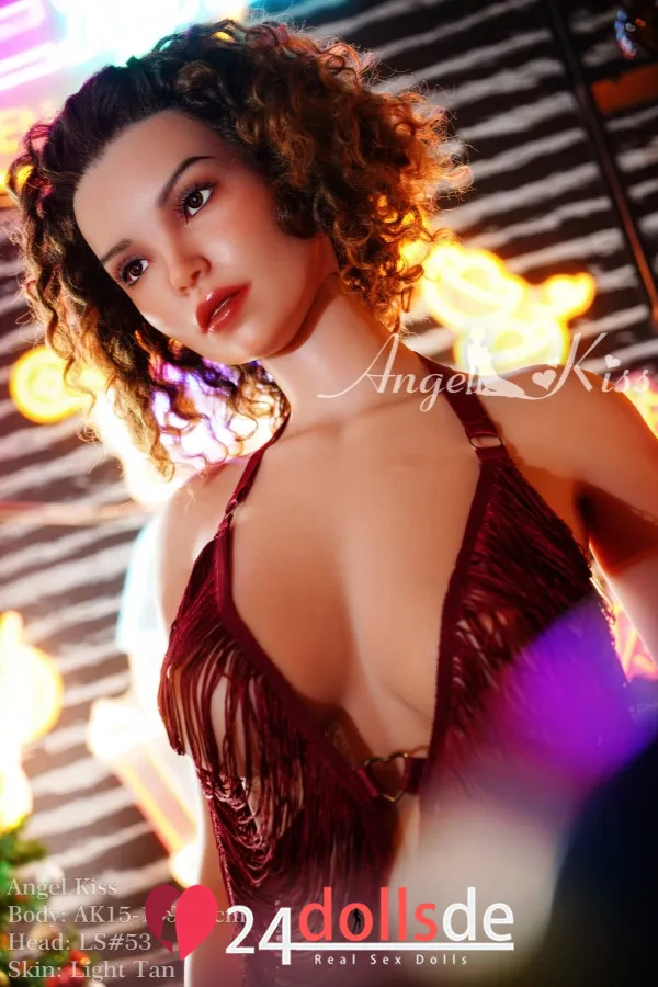 Angel Kiss Doll Nackte Vollbusige Natalia