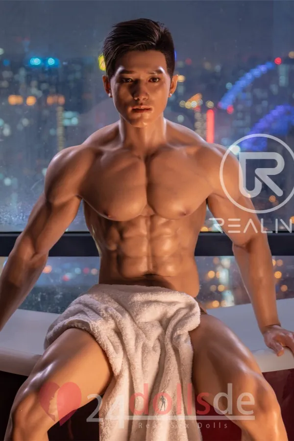 sexpuppe 24 Hogan