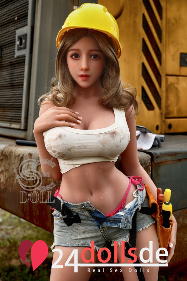 sexpuppe lebensecht günstig 157cm Faiga