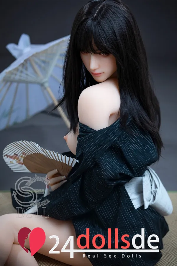 sexpuppe erfahrung 166cm Queena