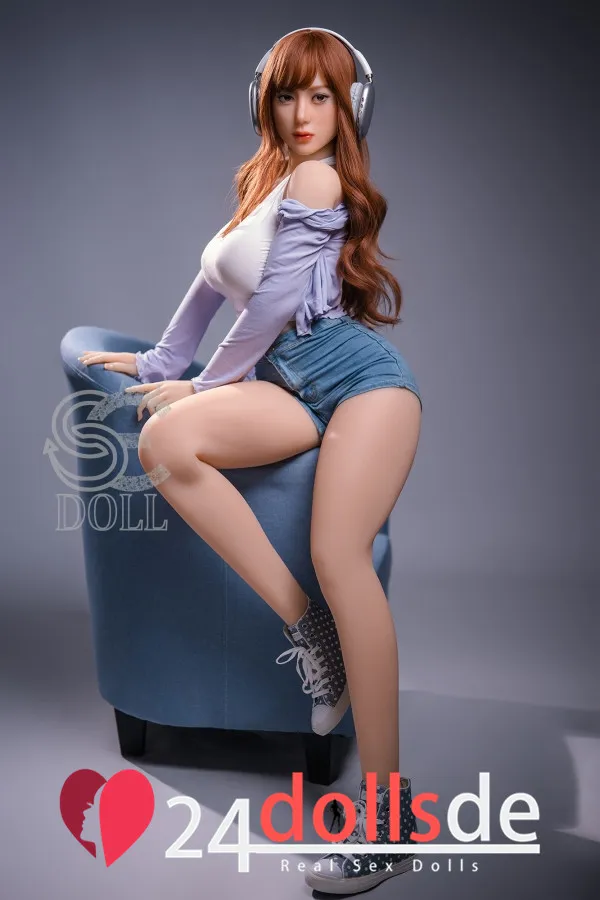 SE Doll Skyler