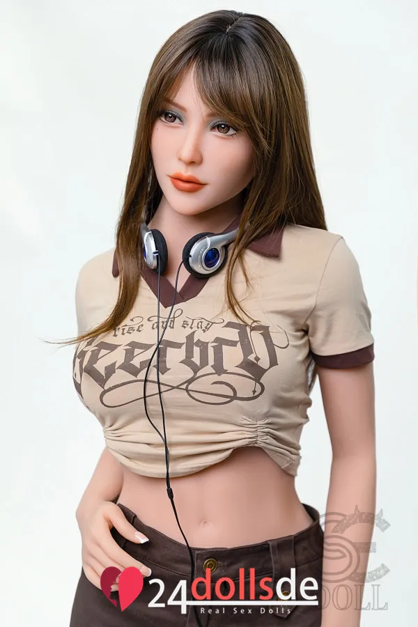Regina realdoll