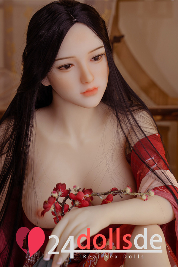 160cm Usha Luxus Love Doll