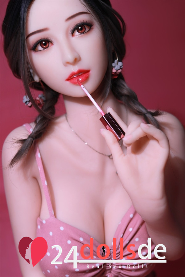 Araceli Bilder COS Doll